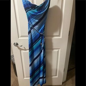 Cache medium summer maxi dress with belt.